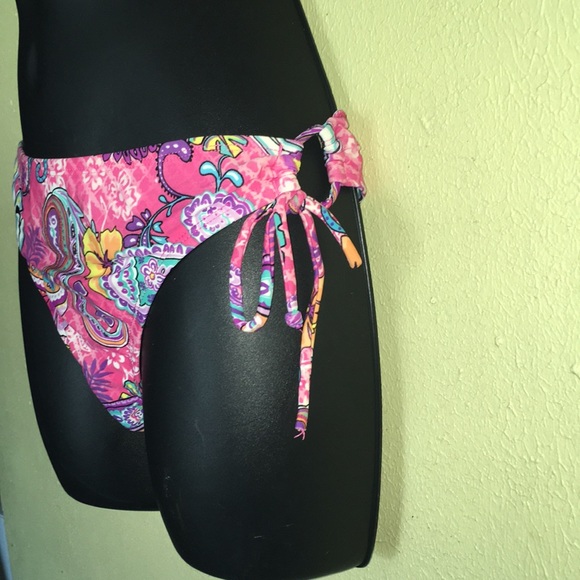 VM Bikini Set swimsuit size M. Good condition. - Picture 4 of 14